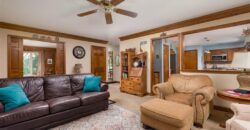 719 White Oak Lane, Gladstone, MO 64116