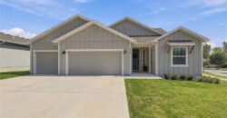 8015 N Sycamore Avenue, Kansas City, MO 64158