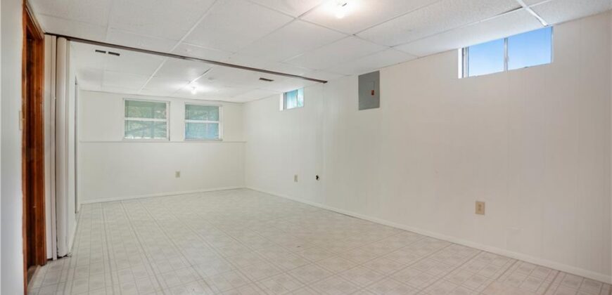 5511 NE 50th Street, Kansas City, MO 64119