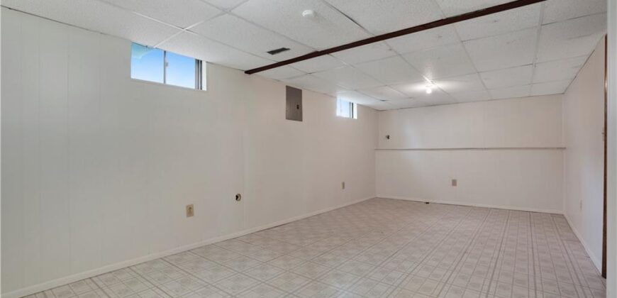 5511 NE 50th Street, Kansas City, MO 64119