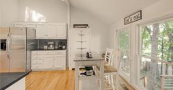 807 NW 70th Street, Kansas City, MO 64118