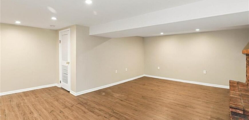 1405 NE 76th Street, Gladstone, MO 64118