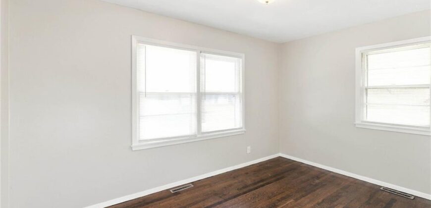 1405 NE 76th Street, Gladstone, MO 64118