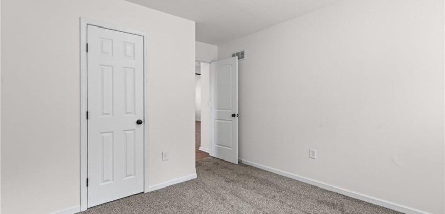 3305 NW 87th Street, Kansas City, MO 64154