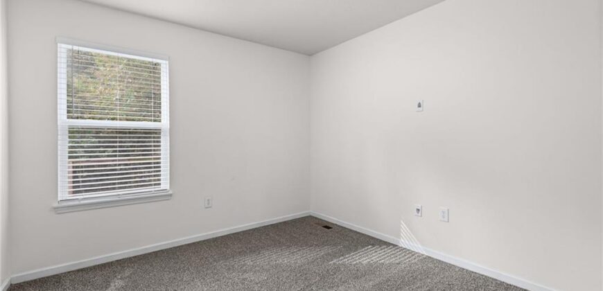 3305 NW 87th Street, Kansas City, MO 64154
