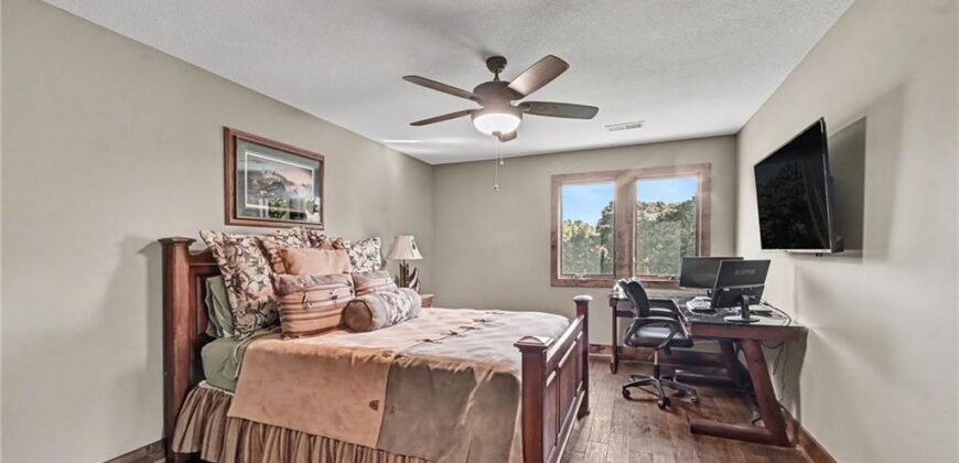 12924 Jacob Lane, Kearney, MO 64060