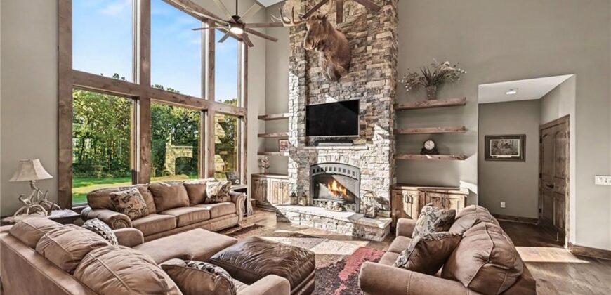 12924 Jacob Lane, Kearney, MO 64060