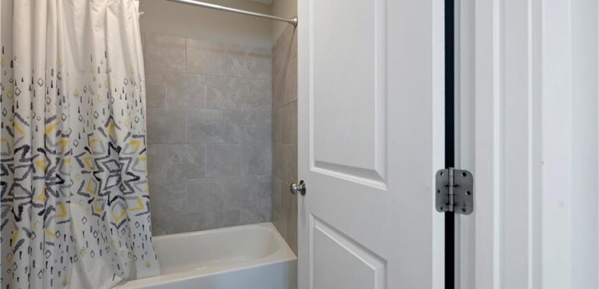 6115 NW 104th Terrace, Kansas City, MO 64154