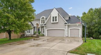 6705 NW Monticello Terrace, Parkville, MO 64152
