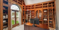 6705 NW Monticello Terrace, Parkville, MO 64152