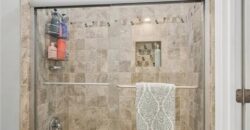 6705 NW Monticello Terrace, Parkville, MO 64152