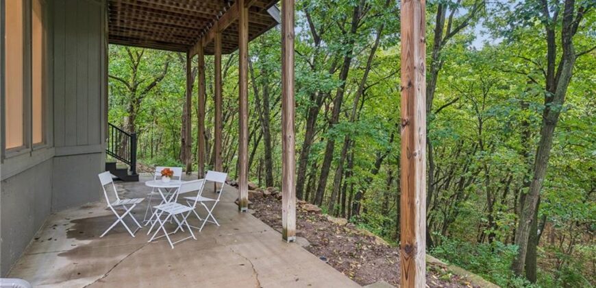 6705 NW Monticello Terrace, Parkville, MO 64152