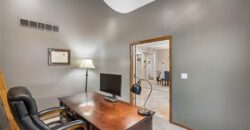 6705 NW Monticello Terrace, Parkville, MO 64152