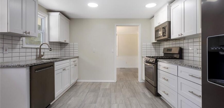 1001 NE 46th Terrace, Kansas City, MO 64116