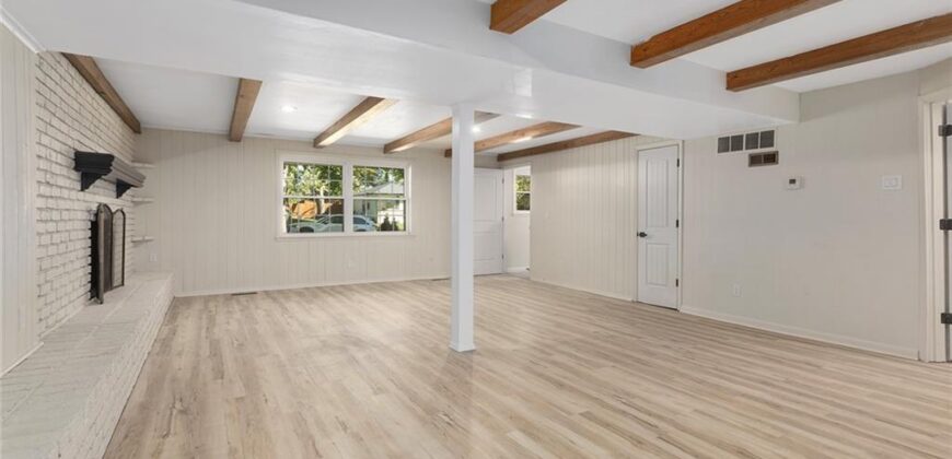 1001 NE 46th Terrace, Kansas City, MO 64116