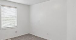 7606 NW 73rd Court, Kansas City, MO 64152