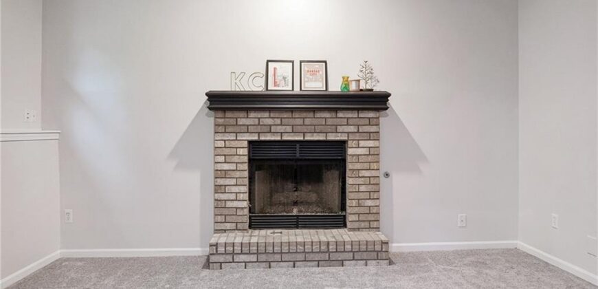 7606 NW 73rd Court, Kansas City, MO 64152