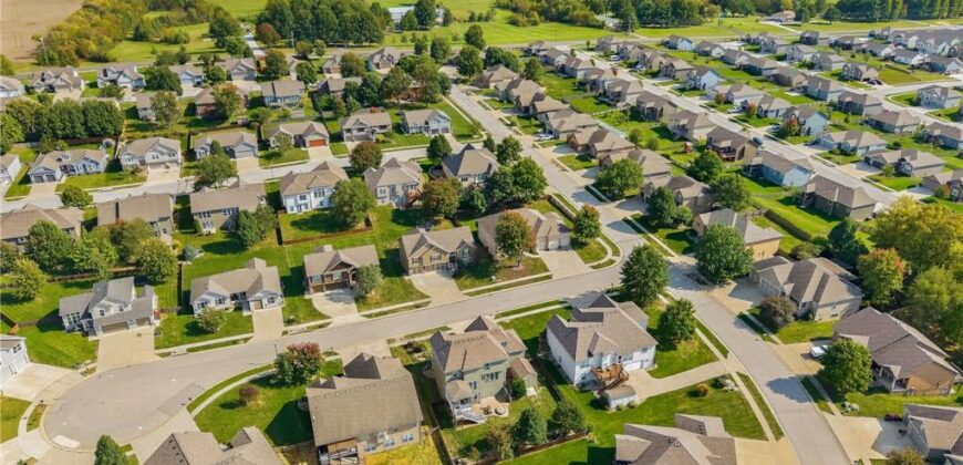 406 Buck Court, Kearney, MO 64060