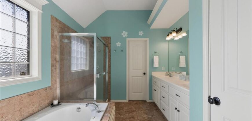 406 Buck Court, Kearney, MO 64060