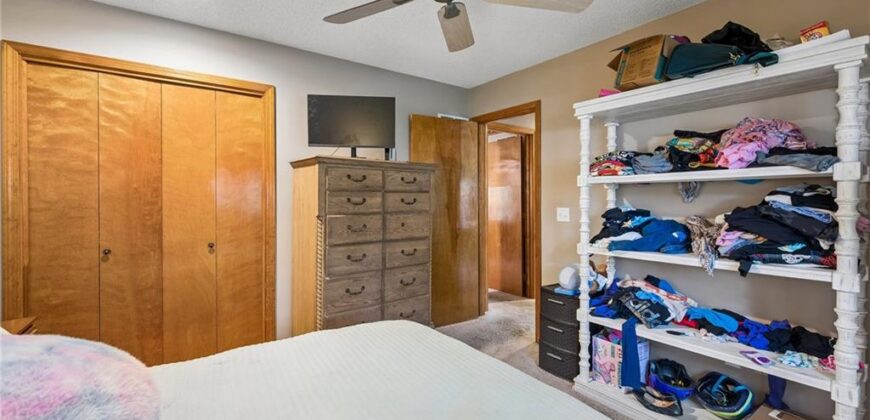 7314 N olive Street, Kansas City, MO 64118