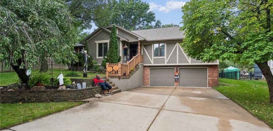 7314 N olive Street, Kansas City, MO 64118