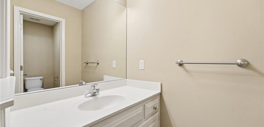 10303 N Dallas Avenue, Kansas City, MO 64154