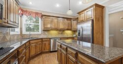 10303 N Dallas Avenue, Kansas City, MO 64154