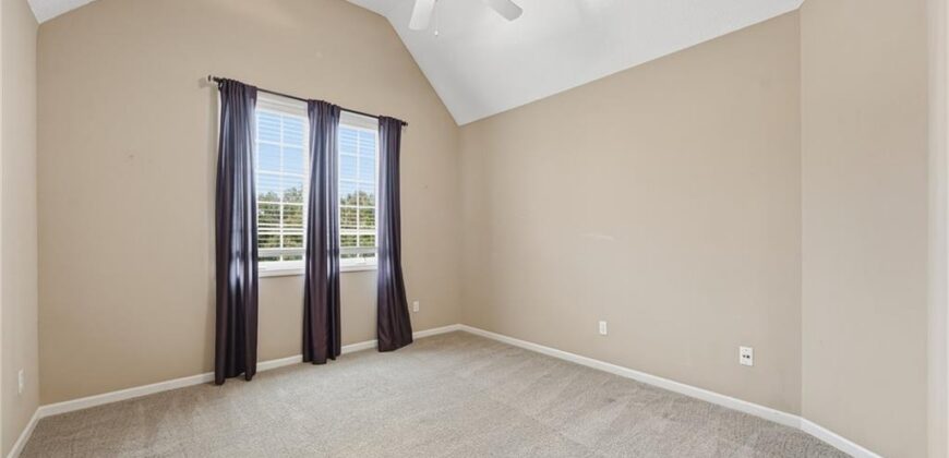 10303 N Dallas Avenue, Kansas City, MO 64154