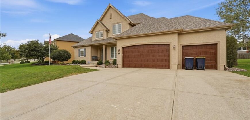 10303 N Dallas Avenue, Kansas City, MO 64154