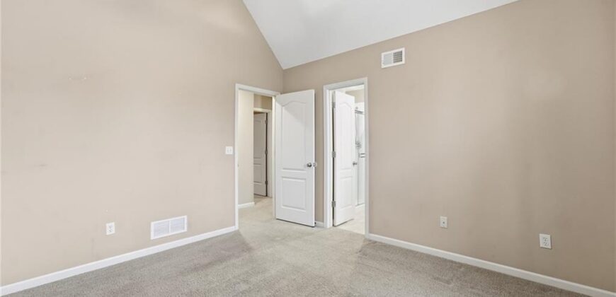10303 N Dallas Avenue, Kansas City, MO 64154