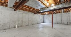 10303 N Dallas Avenue, Kansas City, MO 64154