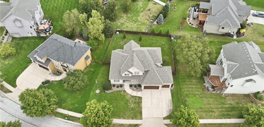 10303 N Dallas Avenue, Kansas City, MO 64154