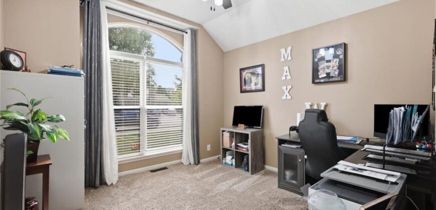 11226 N Belleview Avenue, Kansas City, MO 64155