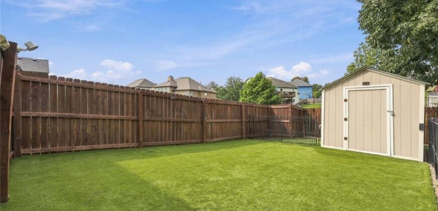 11226 N Belleview Avenue, Kansas City, MO 64155