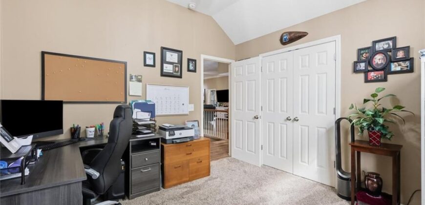 11226 N Belleview Avenue, Kansas City, MO 64155