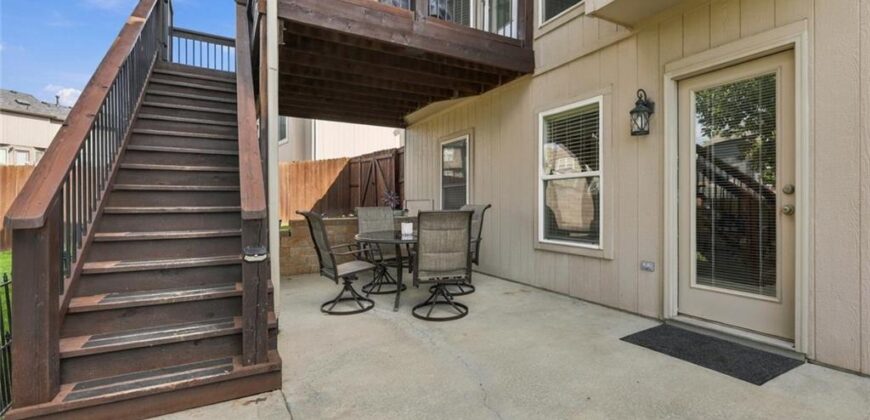 11226 N Belleview Avenue, Kansas City, MO 64155