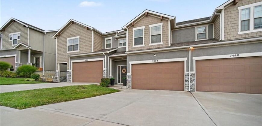 7438 Grand Slam Street, Parkville, MO 64152