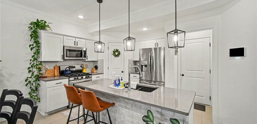 7438 Grand Slam Street, Parkville, MO 64152