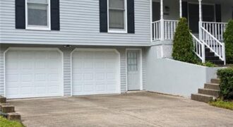 6906 N CHAS Drive, Pleasant Valley, MO 64068