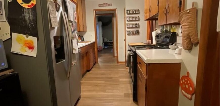 709 2nd Street, Platte City, MO 64079