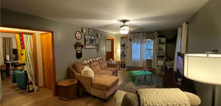 709 2nd Street, Platte City, MO 64079