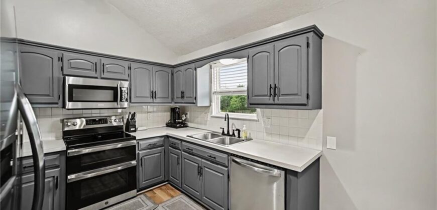 8623 NE 110th Street, Kansas City, MO 64157