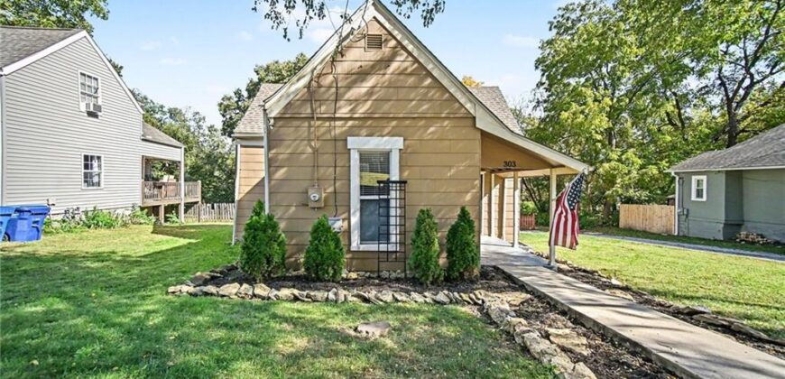 303 N MORSE Avenue, Liberty, MO 64068