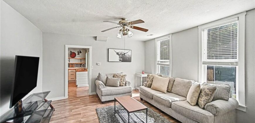 303 N MORSE Avenue, Liberty, MO 64068