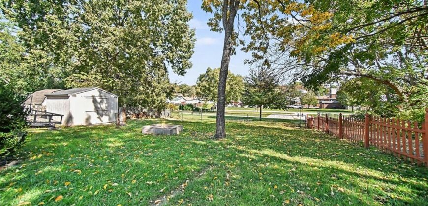 303 N MORSE Avenue, Liberty, MO 64068