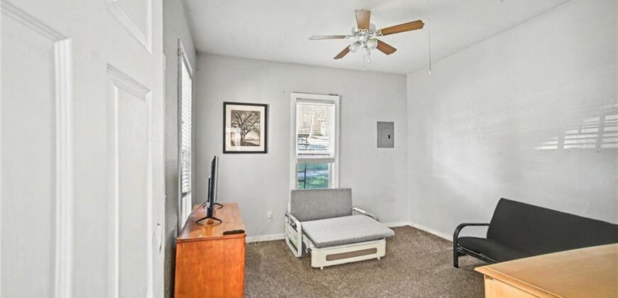 303 N MORSE Avenue, Liberty, MO 64068