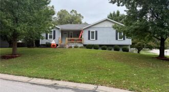 1914 Meadowlane Street, Kearney, MO 64060