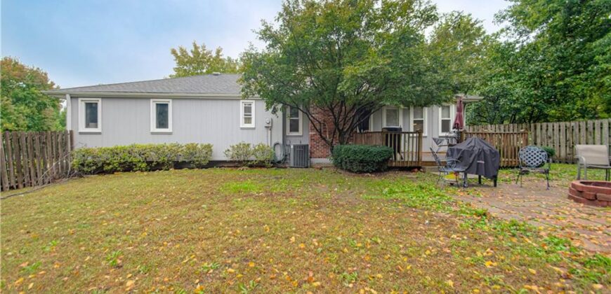 1914 Meadowlane Street, Kearney, MO 64060