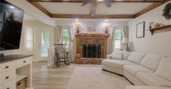 1914 Meadowlane Street, Kearney, MO 64060