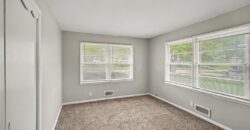 10710 N Grand Avenue, Kansas City, MO 64155